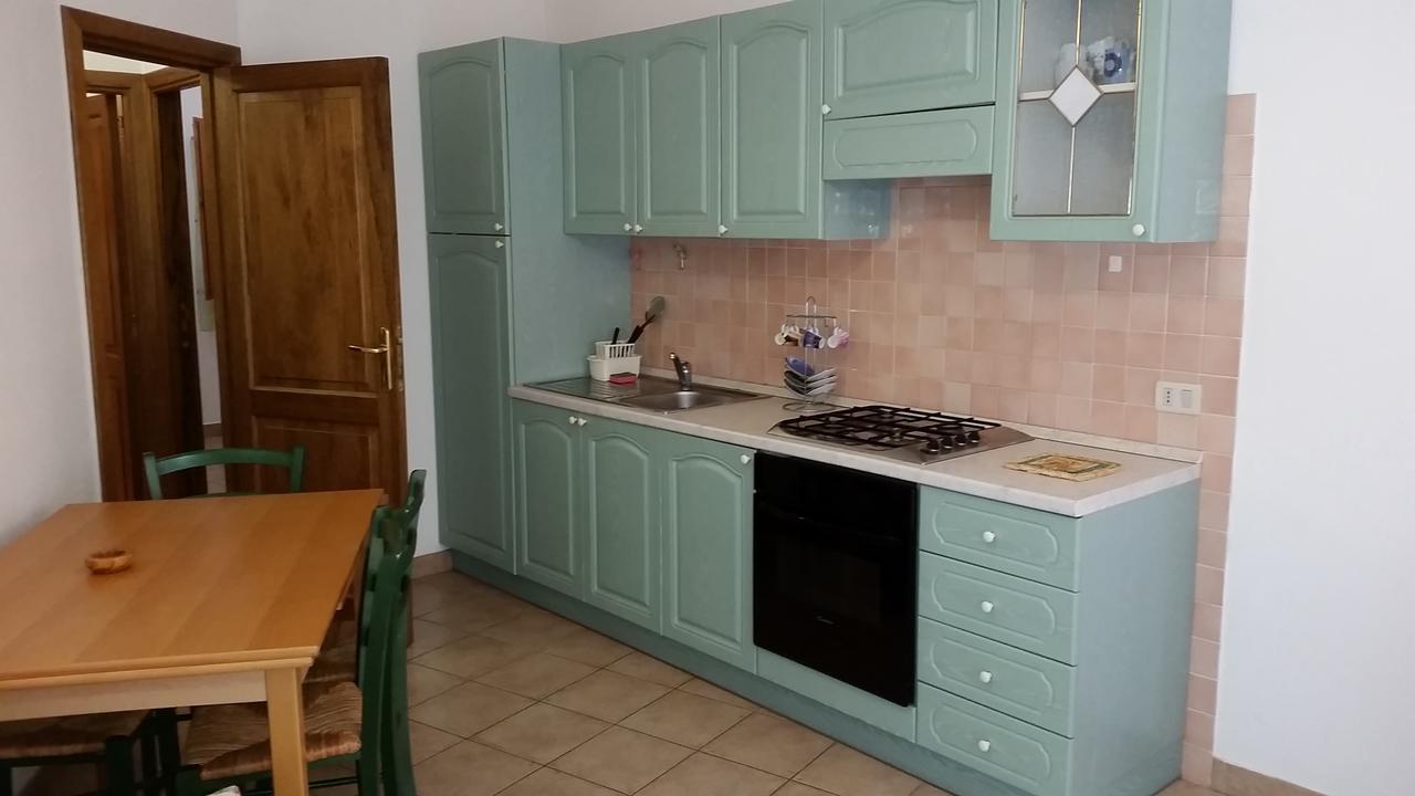 Verande Tanca Torre Isola Rossa Kültér fotó