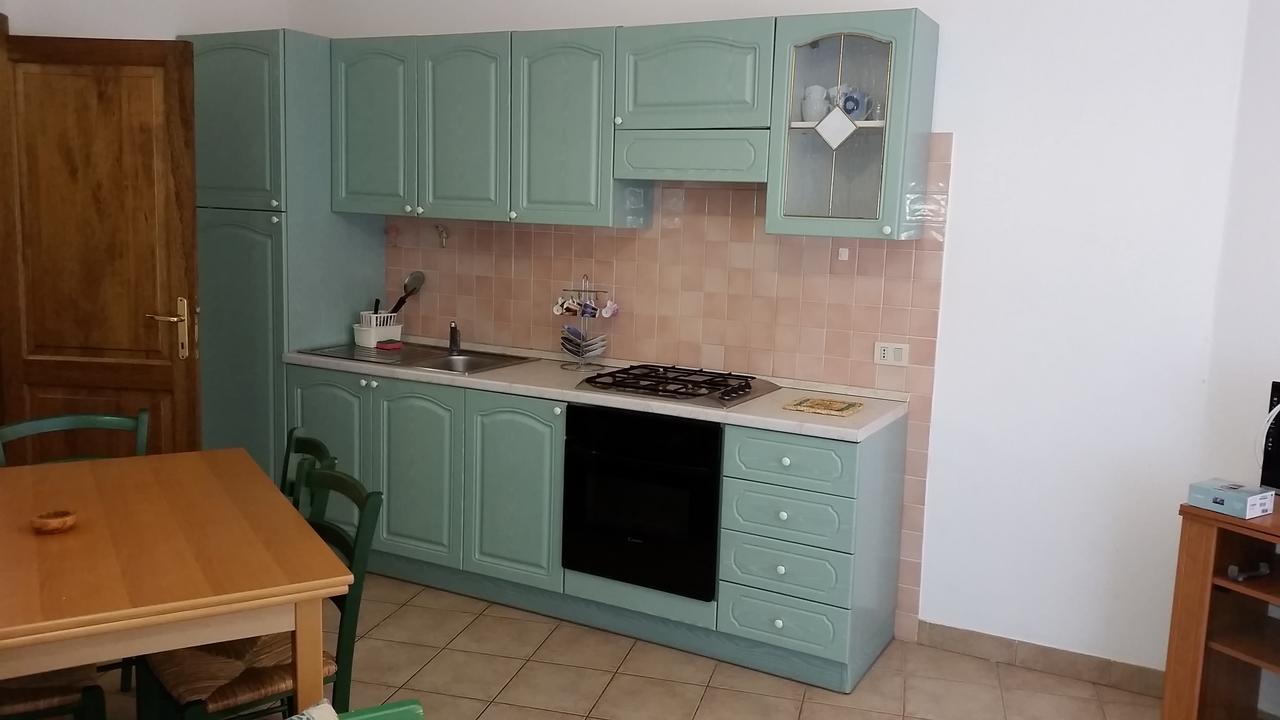 Verande Tanca Torre Isola Rossa Kültér fotó