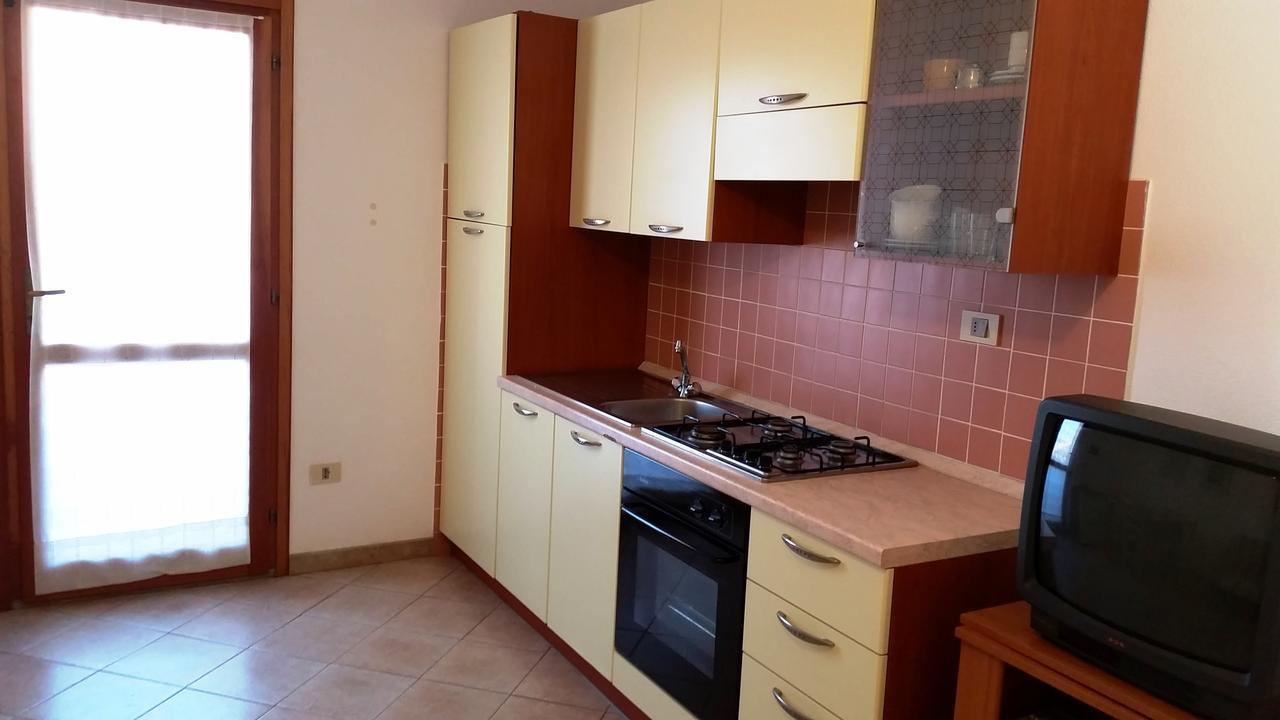 Verande Tanca Torre Isola Rossa Kültér fotó