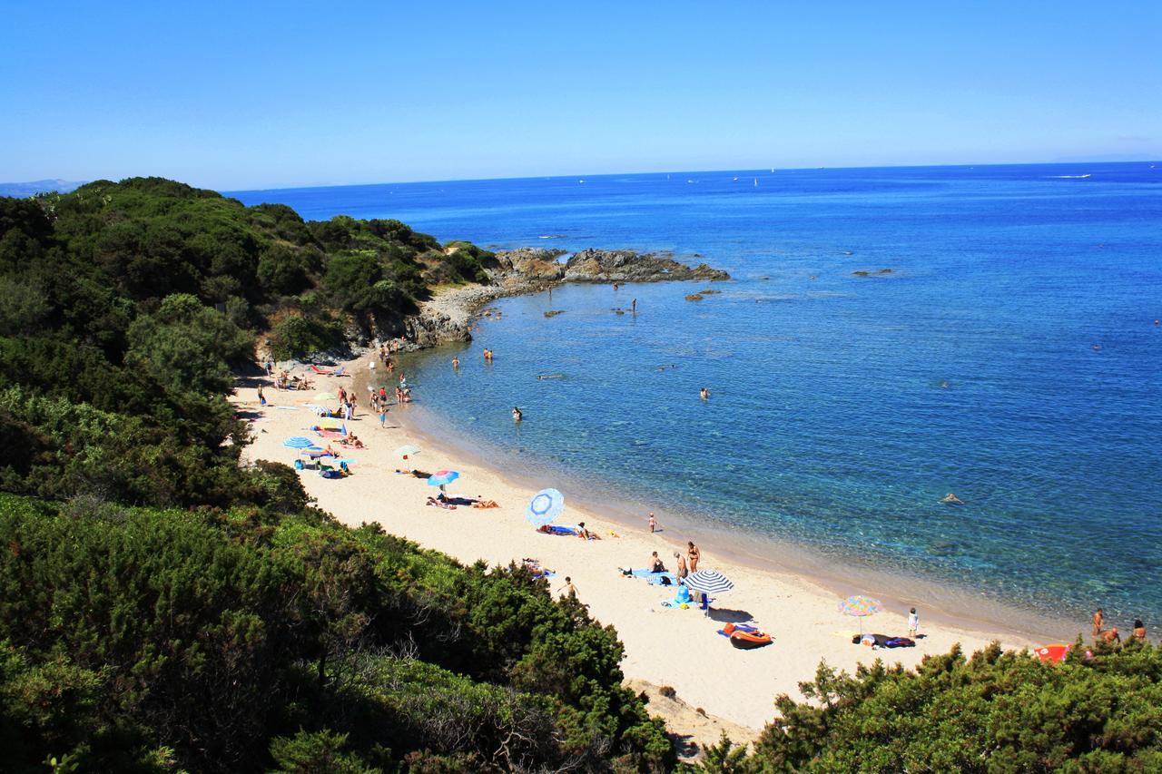 Verande Tanca Torre Isola Rossa Kültér fotó